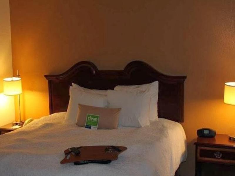 Hampton Inn Anderson Exteriör bild